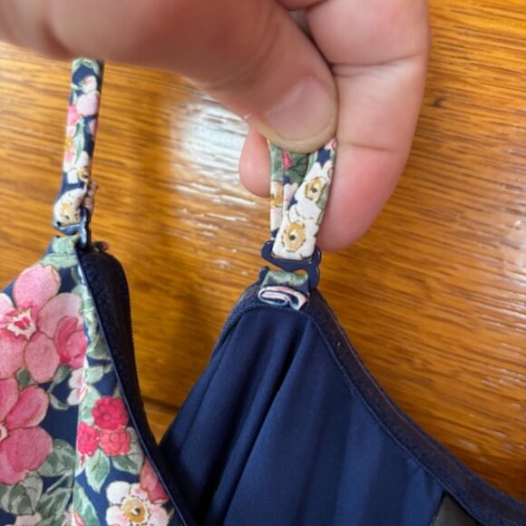 & Other Stories Kalys Floral Print One-Piece Swimsuit - Detachable Straps - Picture 4 of 7